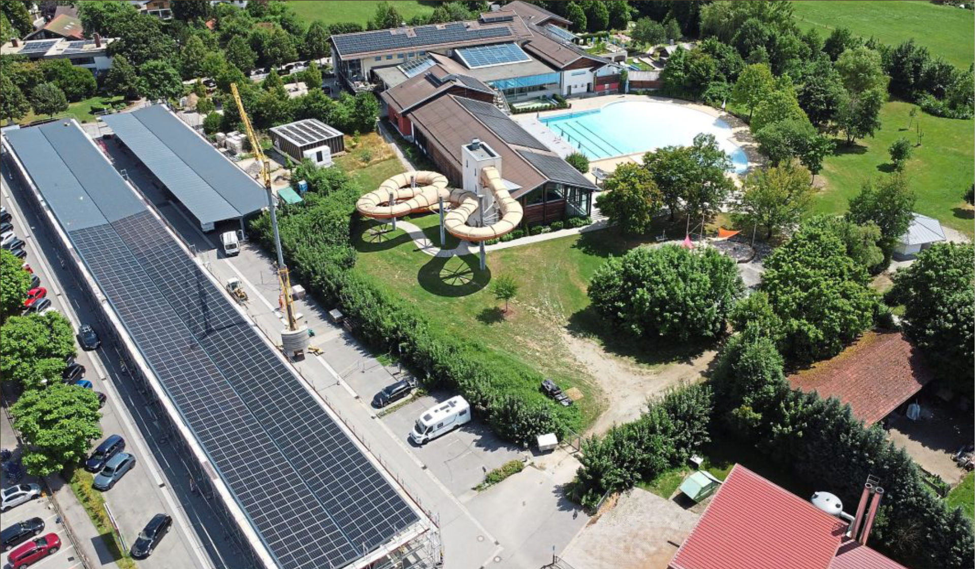 Blick auf den Aqacur-Parkplatz. -Foto: Jürgen Hirtreiter Blick auf den Aqacur-Parkplatz. -Foto: Jürgen Hirtreiter